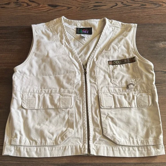 REI Kids Vest - Picture 1 of 5